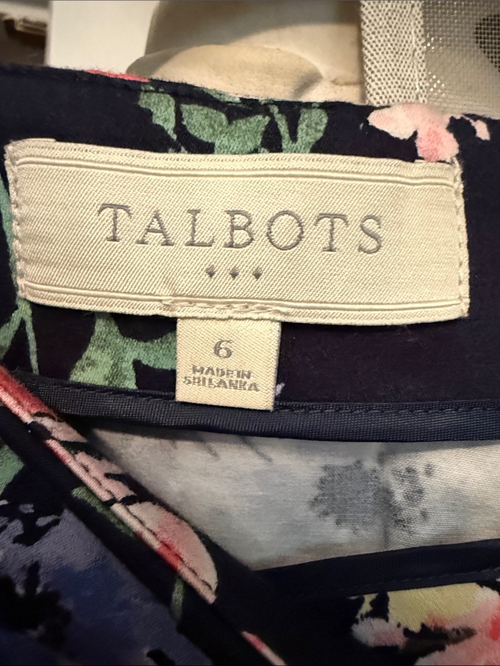 Talbots skirt - Picture 2 of 2